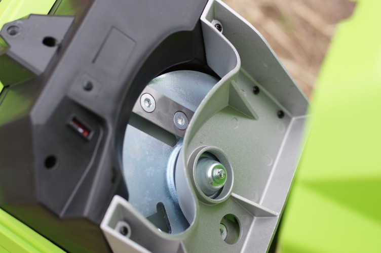 Комплект из двух ножей для садового измельчителя