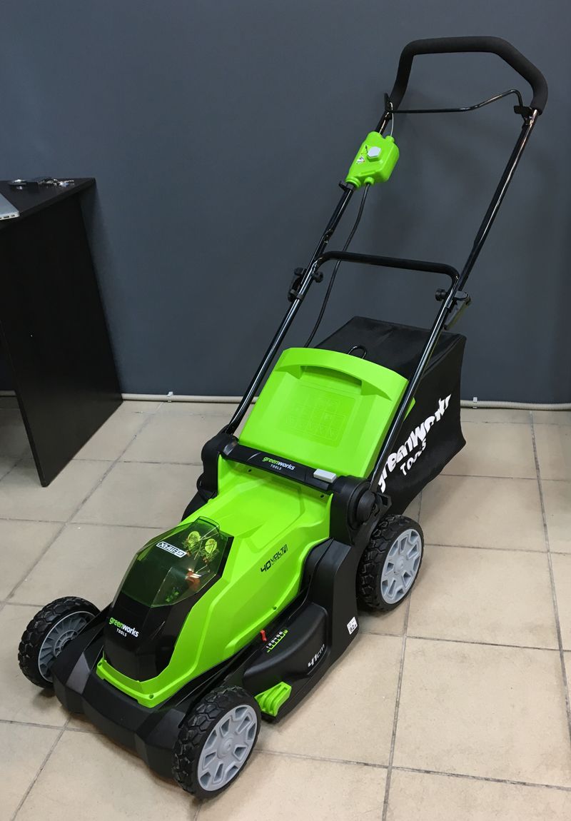 Газонокосилка аккумуляторная Greenworks 40 см 40V G40LM40, без АКБ и ЗУ