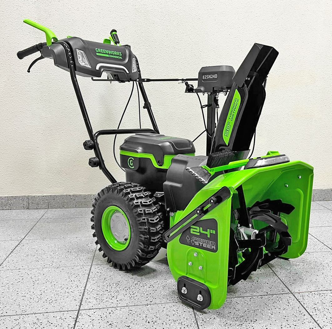 Снегоуборщик аккумуляторный самоходный 61 см Greenworks 82V Commercial GD82ST56 2602807, бесщёточный, без АКБ и ЗУ