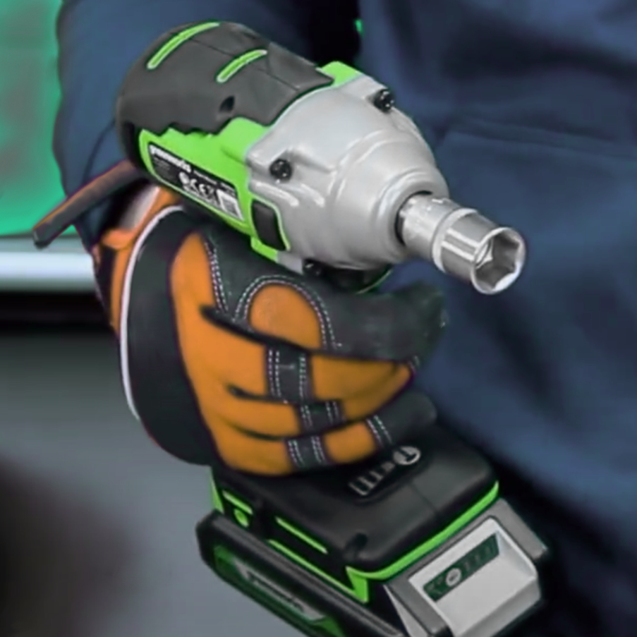 Гайковёрт ударный  аккумуляторный Greenworks 24V 400Нм GD24IW400 3802907, бесщёточный, без АКБ и ЗУ