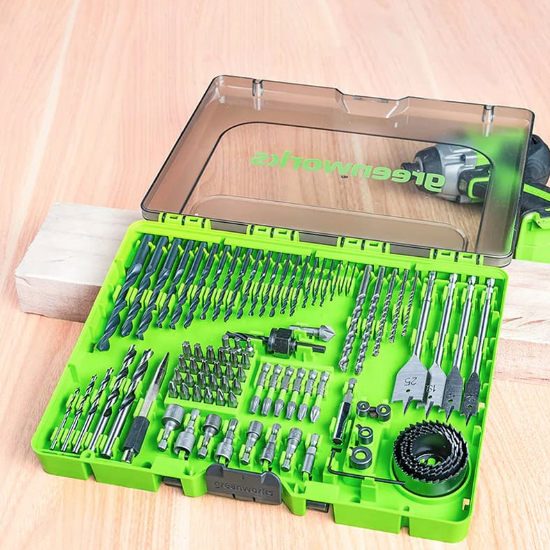 Набор свёрел, бит и коронок Greenworks 2944607 (90 шт.), в кейсе