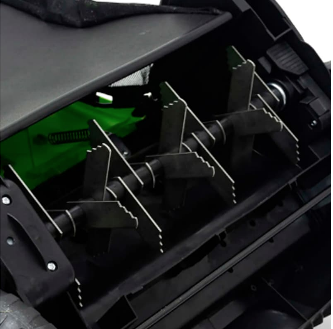 Вал с ножами (скарификатор) 2952707 для аэратора-скарификатора Greenworks 40V