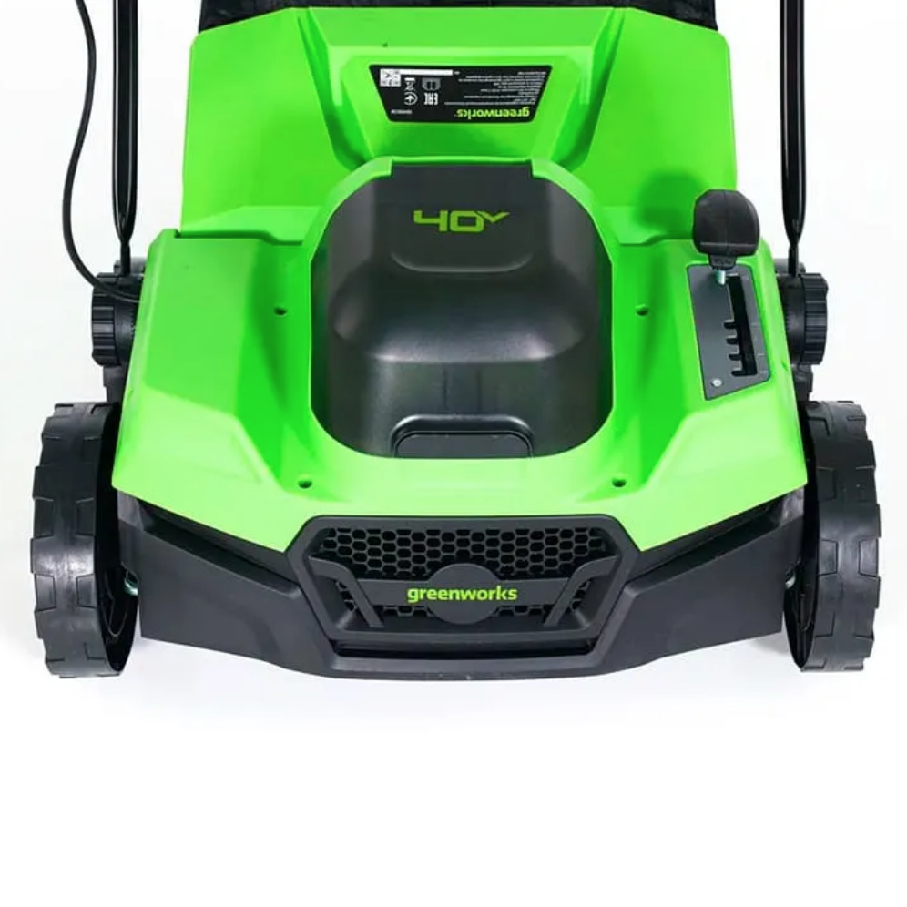 Аэратор-скарификатор 38 см аккумуляторный Greenworks 40V GD40SC38II 2517607, бесщеточный, без АКБ и ЗУ