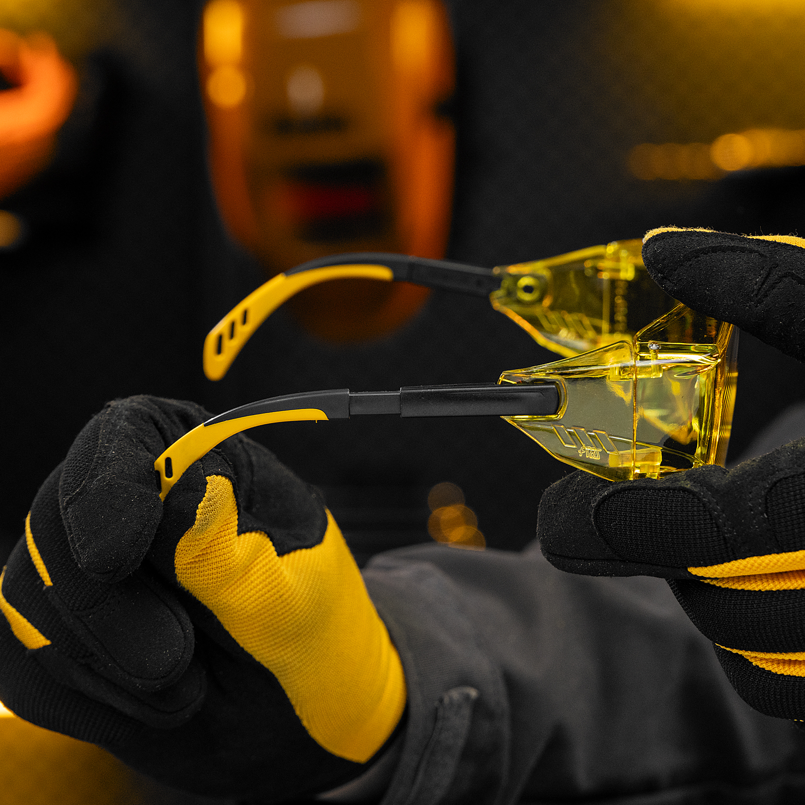 Очки защитные открытые, поликарбонатные, увеличенная жёлтая линза, регулируемые дужки