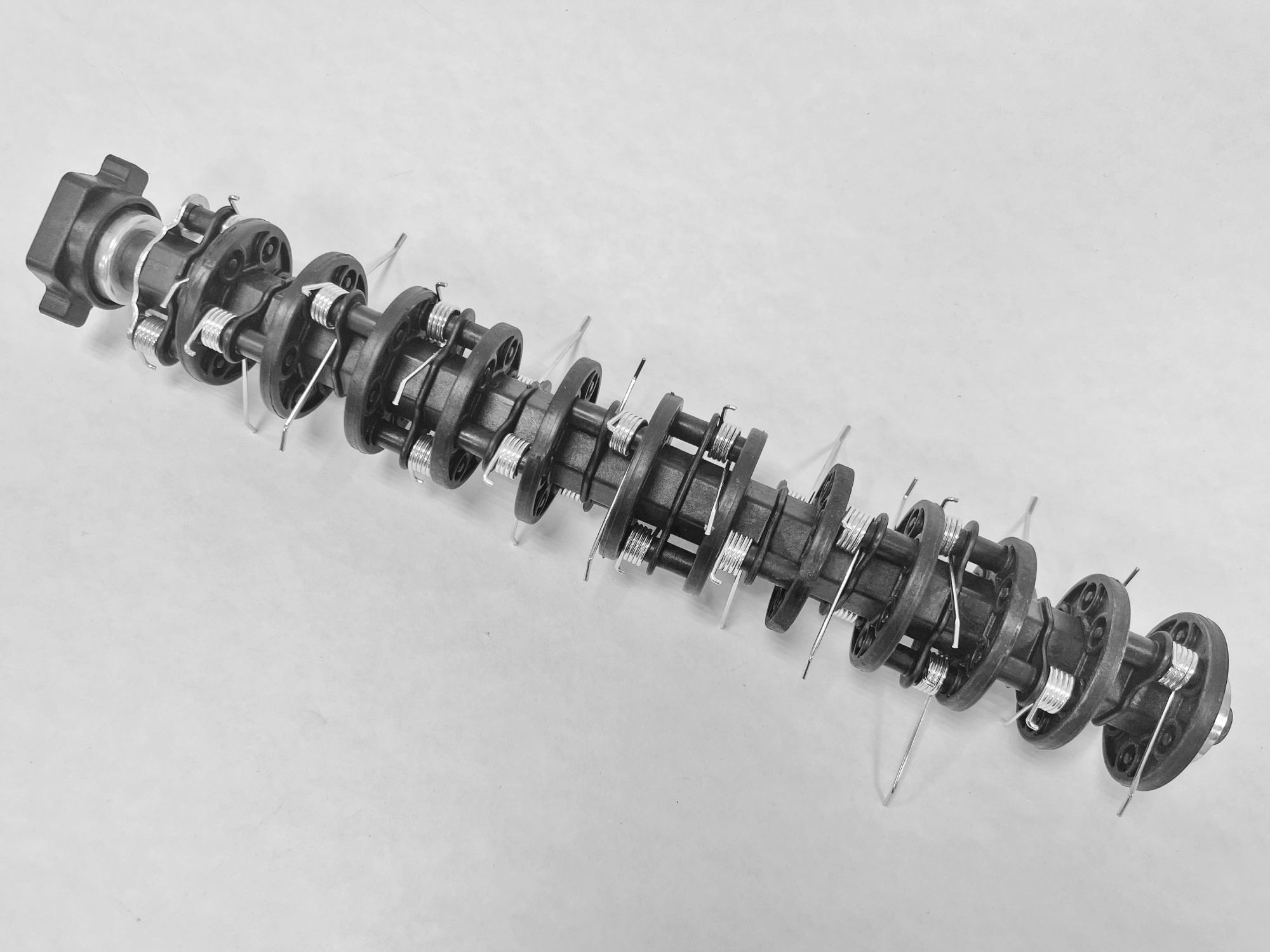 Сменный вал-аэратор игольчатый для аэратора-скарификатора Greenworks 40V GD40SC36 2938307