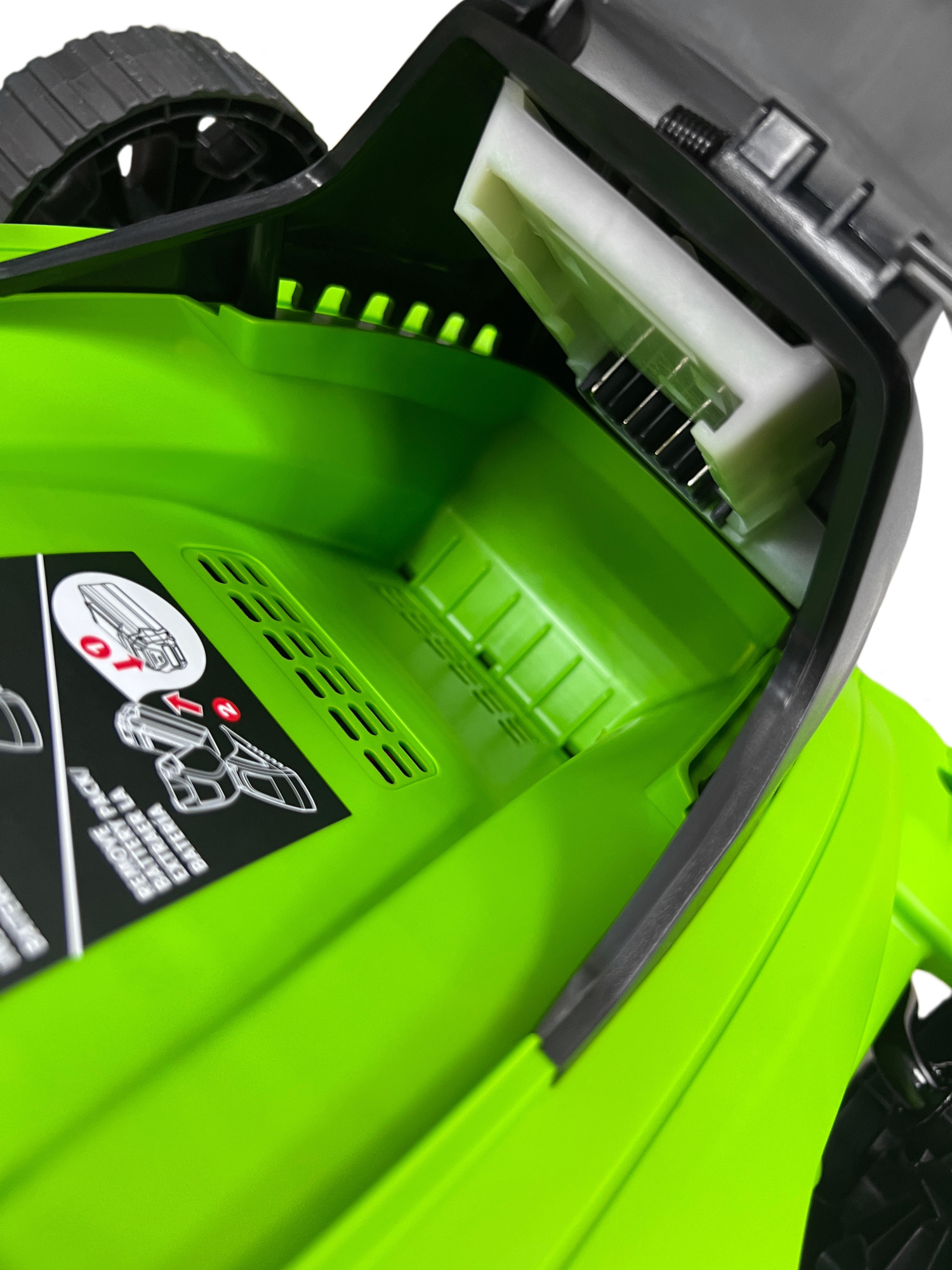 Газонокосилка аккумуляторная Greenworks 41 см 40V GD40LM16X 2517907, бесщеточная, без АКБ и ЗУ